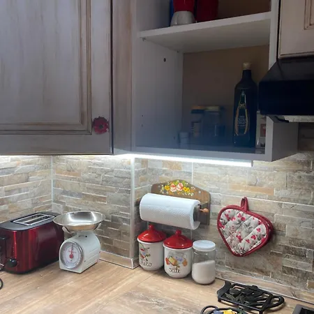 Casa Isotta Апартаменты Саппада